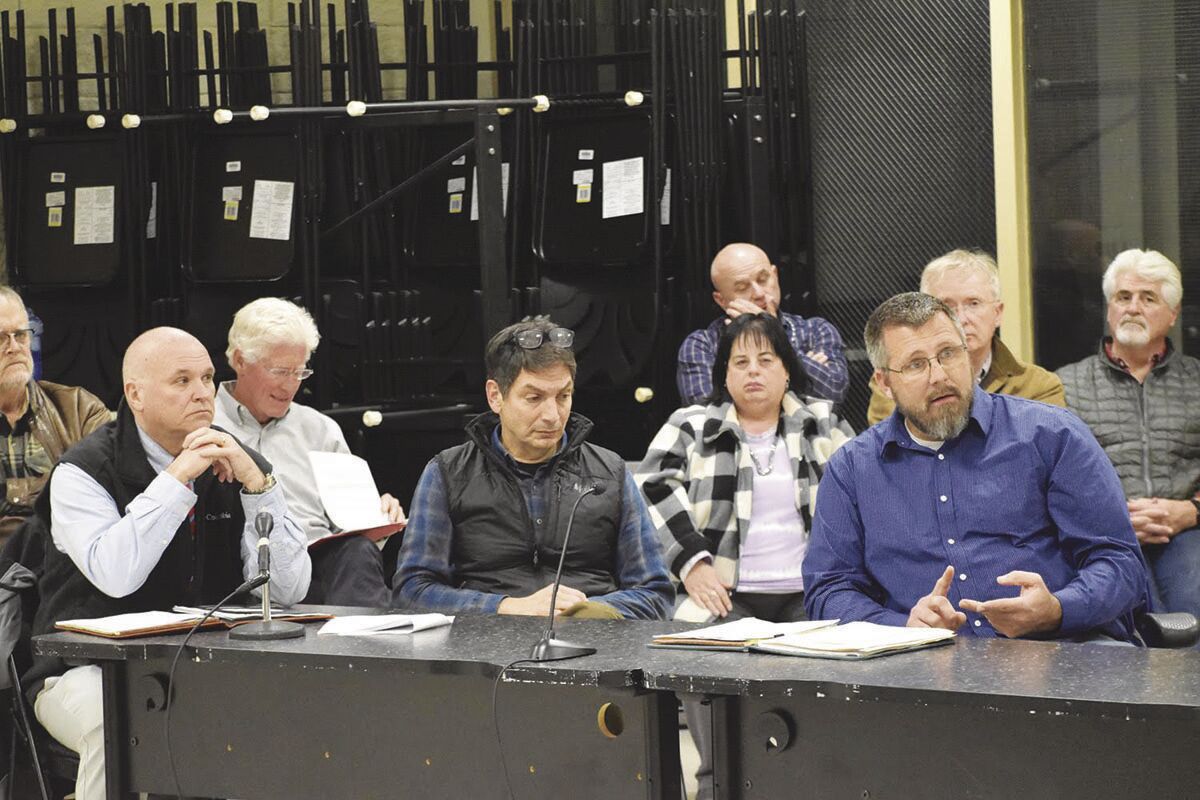 Budgeteers host heated meeting over paid parking